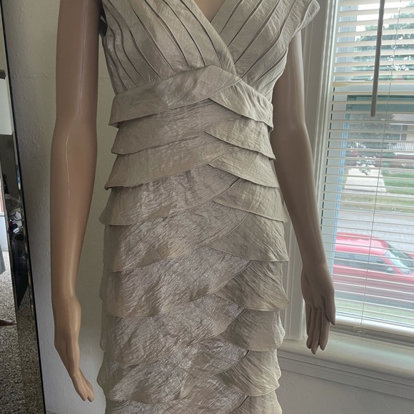 Dress by Cache’ - Picture 5 of 8